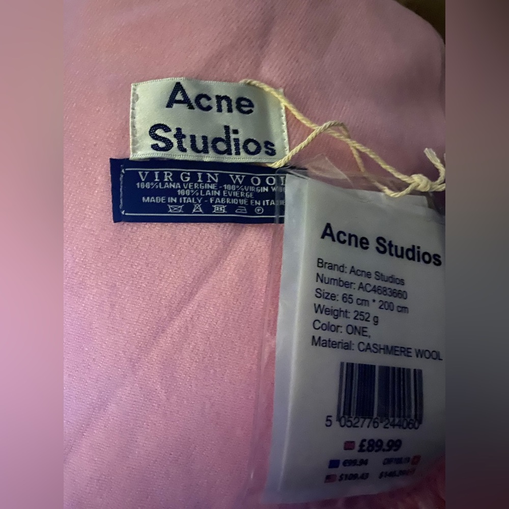 Acne Studios Pale Pink Scarf Virgin Cashmere Wool Scarf- Brand New